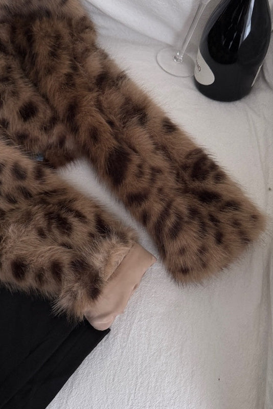 Charli Faux Fur Leopard Bomber Jacket - Hot fashionista