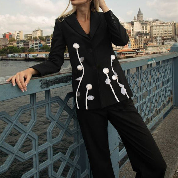 Halo-Mae Minimalist Boxy Floral Applique Blazer Set - Hot fashionista