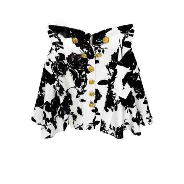 Hot Fashionista - Women's Online Fashion Dress | Annie Black and White Rose Printed Mini Skirt