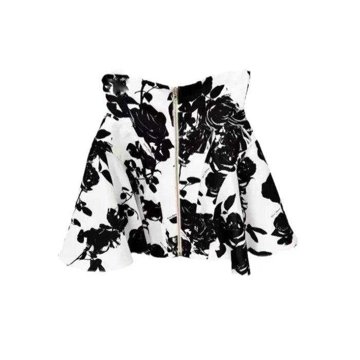 Hot Fashionista - Women's Online Fashion Dress | Annie Black and White Rose Printed Mini Skirt