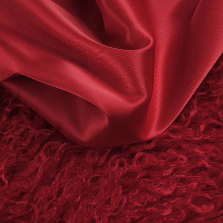 Hot Fashionista - Women's Online Fashion Dress | Cassidy Fringe-Trimmed Strapless Maxi Gown with Fur Detail