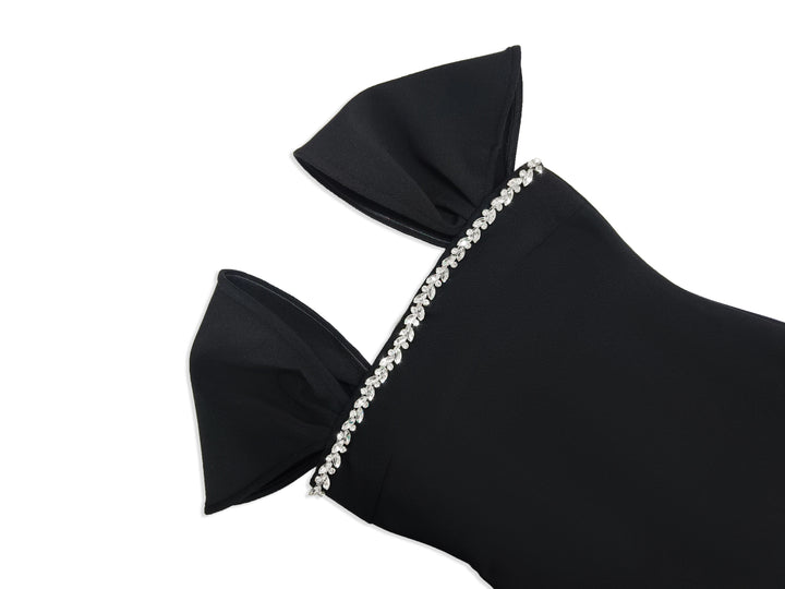 Elegant  Hourglass Evening Gown with Crystal Neckline & Flutter Sleeves - Hot fashionista