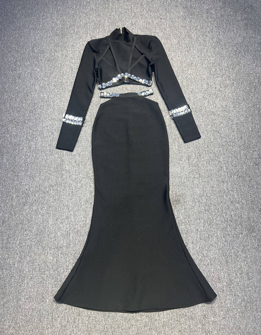 Jessica Diamond Hollow-Out Top & Maxi Skirt Set - Hot fashionista