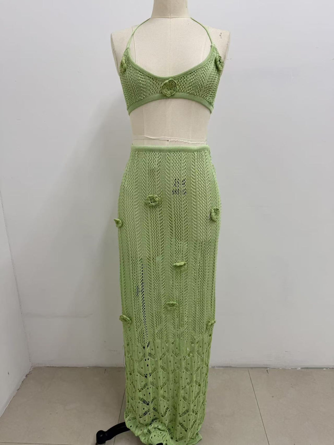 Maisyn Floral Details Two-Piece Outfit - Hot fashionista