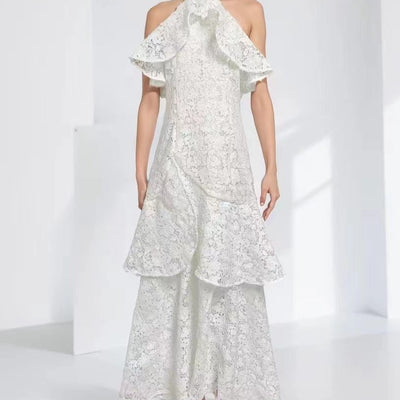 Hot Fashionista Paula Sleeveless Halter Neck Floral Lace Midi Dress
