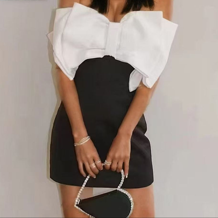 Tatum Strapless Bow Mini Dress - Hot fashionista