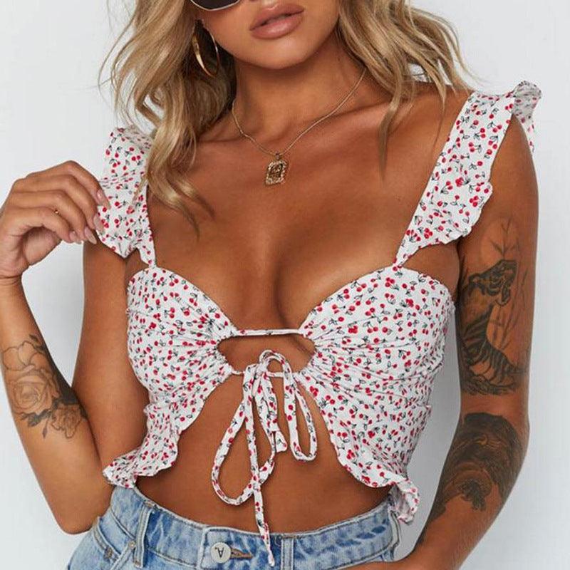 Hot Fashionista Aubrie Ditsy Ring Linked Crop Top