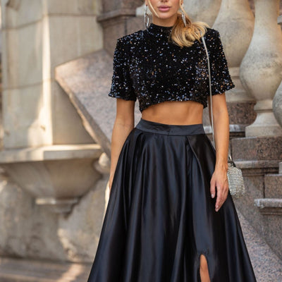 Lorrie Cropped Sequin Top and Silken Skirt With Slits - Hot fashionista