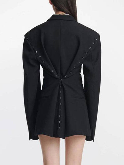 Annabelle Hook-Detailed Single-Breasted Blazer - Hot fashionista
