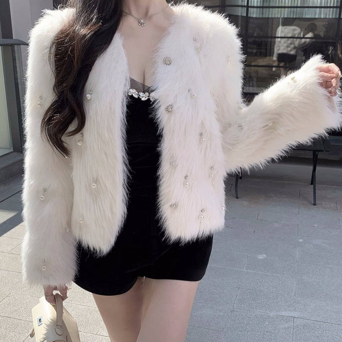 Georgia Pearl Design Faux Fur Coat - Hot fashionista