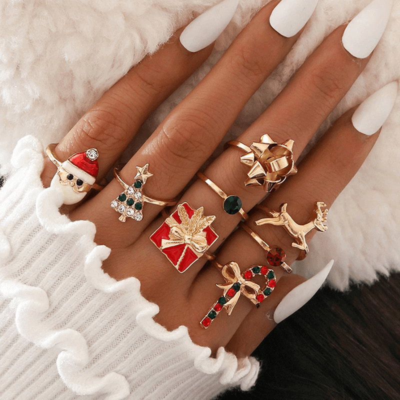 Aurora 8-pieces Assorted Christmas Rings Set - Hot fashionista