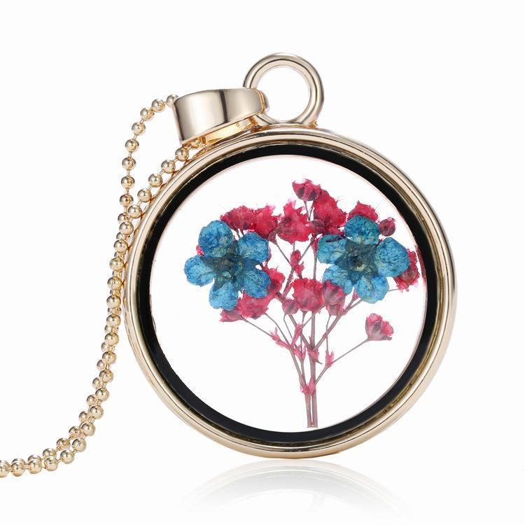 Cree Flower Pendant Necklace