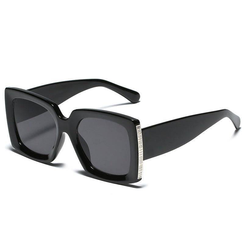 Eglantine Oversized Classy Sunglasses - Hot fashionista