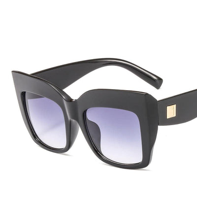 Xanthia Oversized Gradient Lens Sunglasses - Hot fashionista