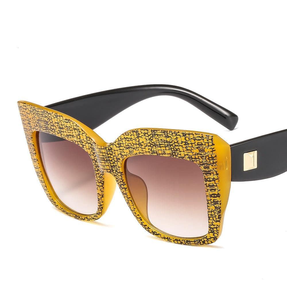 Xanthia Oversized Gradient Lens Sunglasses - Hot fashionista