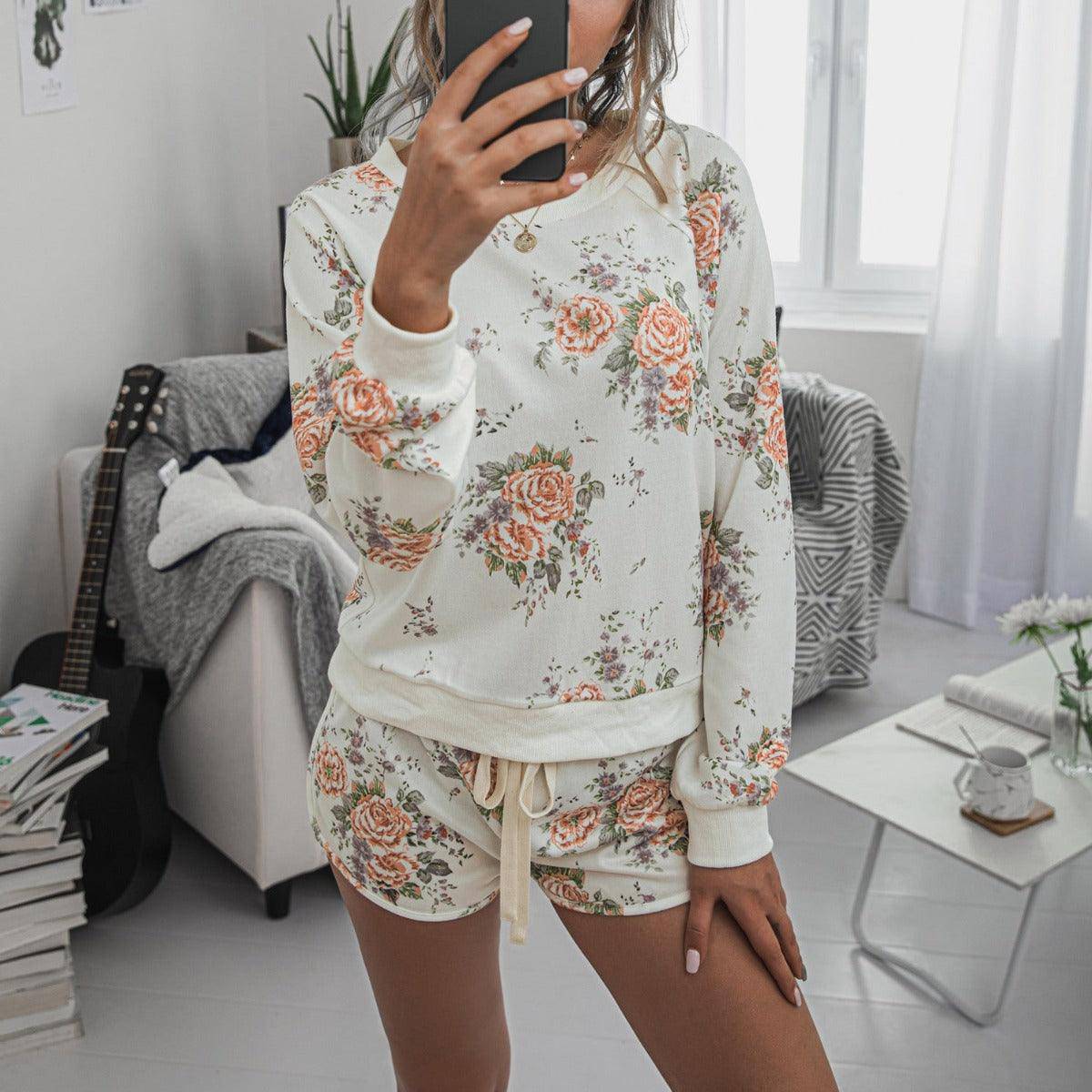 Kelsie Floral Long Sleeve Top and Shorts Set - Hot fashionista